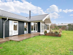 Exterior - 4 Star Holiday Home in Logstor (Logstor)