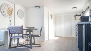 Uklassifisert bilde, 3 av 14, knapp