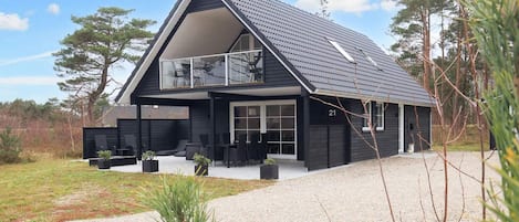 House | Exterior