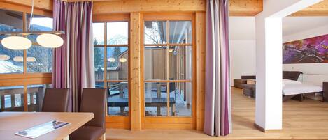 Apartment | Living room