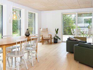 House | Dining - 4 Star Holiday Home in Ebeltoft (Ebeltoft)