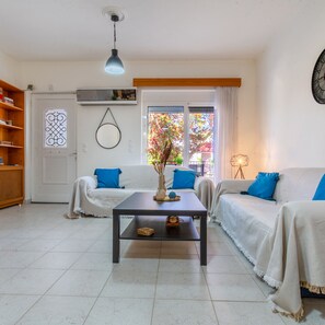 House | 2 bedrooms - Mike s House in Kremasti Near the Beach Rhodes (Rhodes)