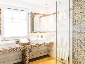 Ferienhaus | Badezimmer