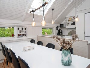 House | Dining