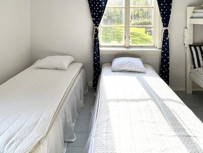 4 Star Holiday Home in Tronodal