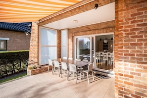 Villa | Balcony