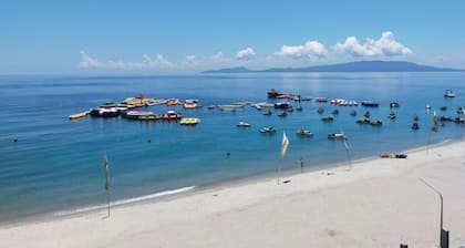 Buena Lynne White Beach Puerto Galera