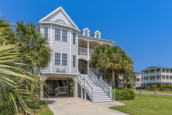 Unclassified image, 1 of 44, button