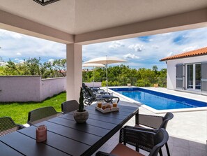 Pool - Villa Nana Comfortable Holiday Residence (Marcana)