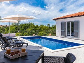Pool - Villa Nana Comfortable Holiday Residence (Marcana)