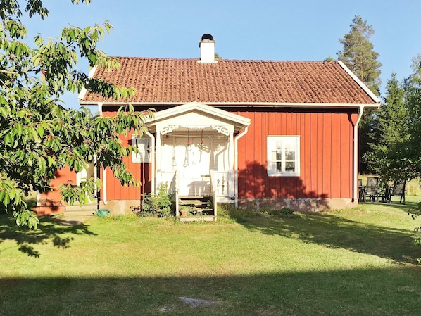 House | Exterior - 6 Person Holiday Home in Ulricehamn (Ulricehamn)