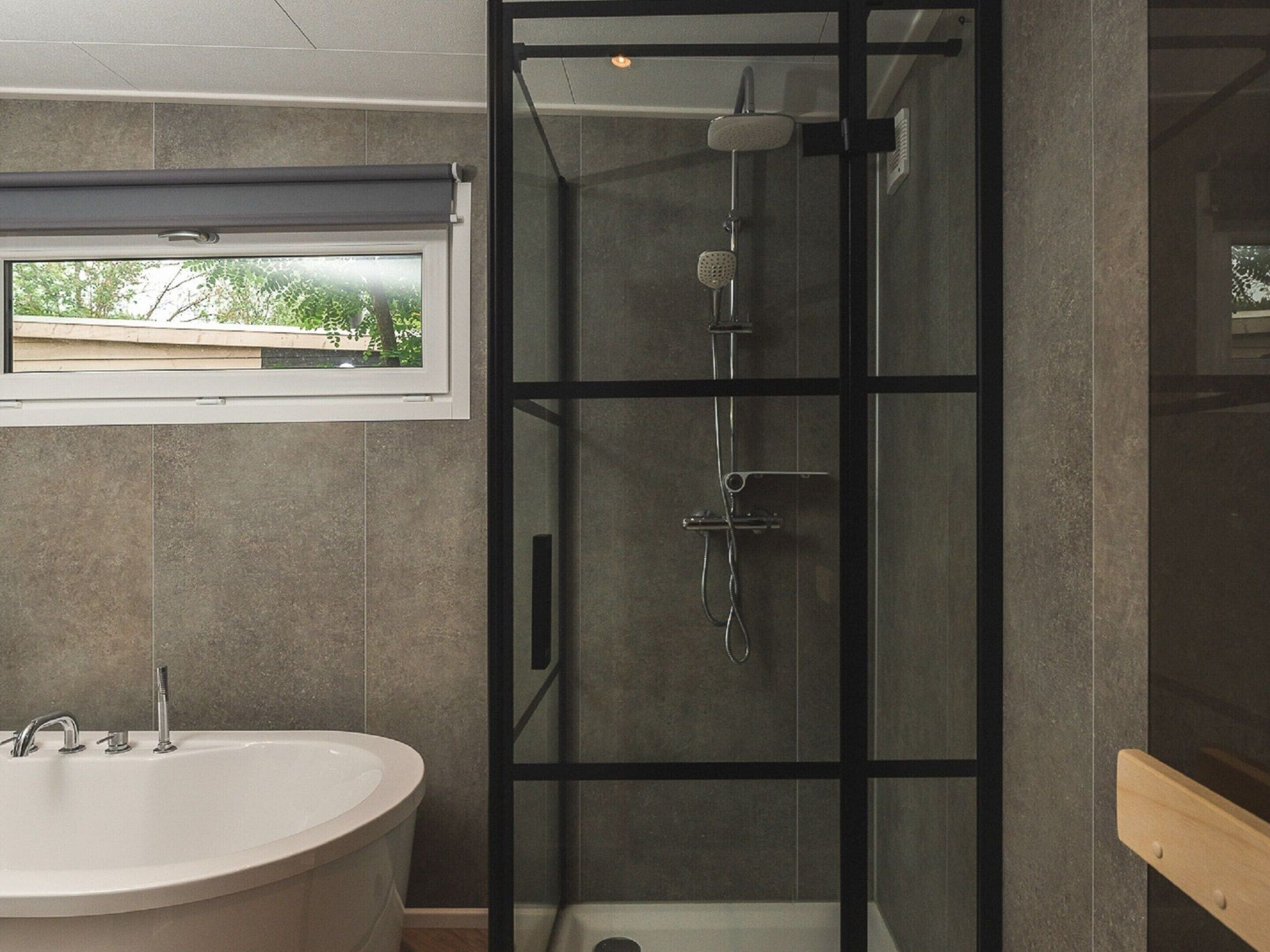 Cottage | Bathroom