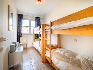 Lejlighed | 2 soveværelser, individuel indretning, strygejern/strygebræt