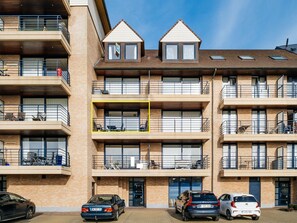 Exterior - Apartment in St. Idesbald Near the Sea (Koksijde)