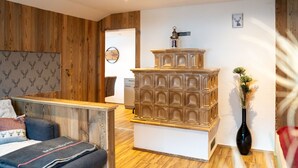 Apartment | Living room - Comfortable Apartment in Salzburger Land (Neukirchen am Grossvenediger)