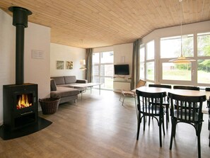 Interior - 6 Person Holiday Park Home in Blavand (Blavand)