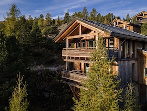 Chalet | Exterior