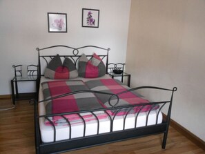 4 chambres, ameublement personnalisé