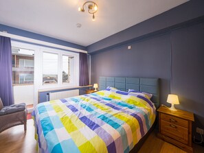 Apartment | 2 bedrooms, iron/ironing board - Flat in Belgium With Stunning Sea View (Middelkerke)