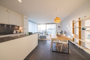 Apartment | Private kitchen | Electric kettle, toaster