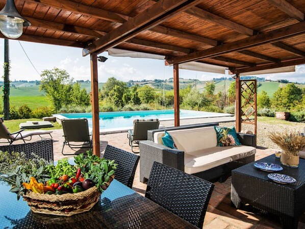 Pool - Belvilla by OYO Cascina Tabia (Salsomaggiore Terme)