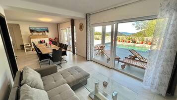 House | Living area