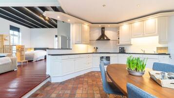 House | Private kitchen | Electric kettle