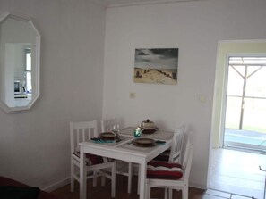 Dining - Family Idyll Comfortable Holiday Residence (Kargow)