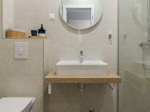 Departamento | Baño | Tina y secadora de cabello 