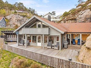 House | Exterior - 10 Person Holiday Home in Lindesnes (Lindesnes)