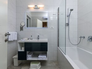 Villa | Bathroom | Bathtub, hair dryer - Villa Adrimar Comfortable Holiday Residence (Vrbnik)