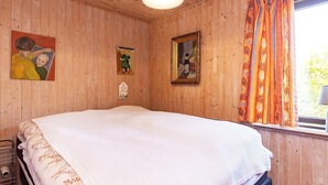 House - 4 Person Holiday Home in Koge (Koge)