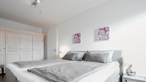 Ferienhaus | 4 Schlafzimmer, Bügeleisen/Bügelbrett, individuell eingerichtet
