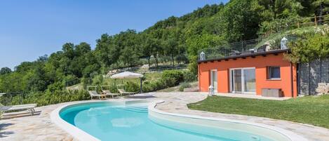 Villa | Pool | Indoor pool, outdoor pool