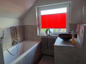 Ferienhaus | Badezimmer