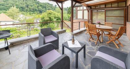 Magnificent Home in Tilf With Garden