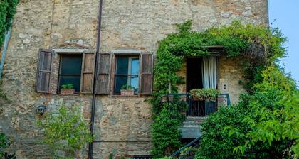 Nice Farmhouse in Asciano With Shared Pool