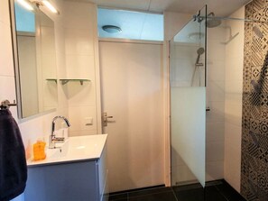 Ferienhaus | Badezimmer