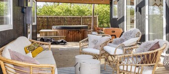 6 Person Holiday Home in Hojslev