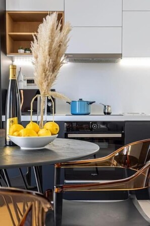 Deluxe Apartment | Private kitchen | Fridge, microwave, oven, dishwasher - Calm Home - Heraklion Center (Heraklion)