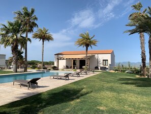 Villa | Hage