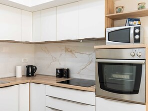 Private kitchen - Apartment Why Not - Two Bedroom Apartment With Balcony (Dubrovnik)