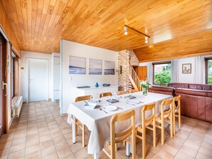 Villa | Private kitchen | Electric kettle, toaster - Villa in St-idesbald Near Sea Beach (Koksijde)
