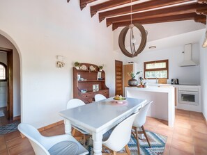 House | Dining