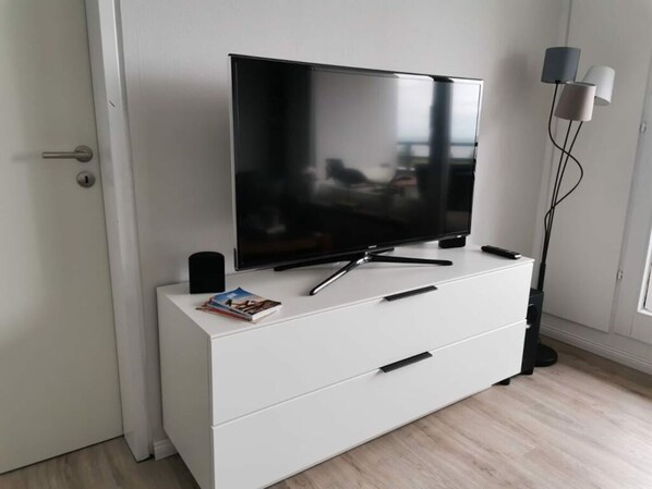Interior - Holiday Apartment \"sea View\" in Damp (Damp)