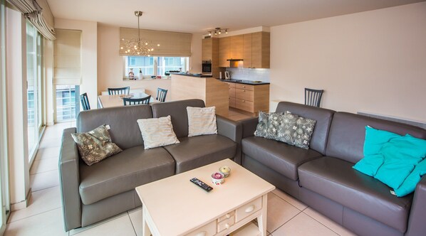 Apartment | Living area