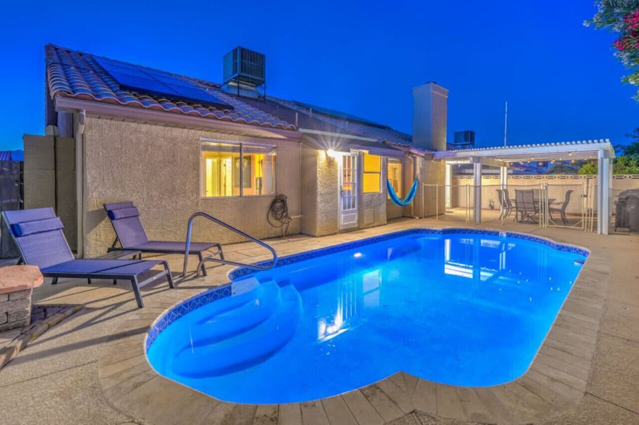 Chic Style Retreat with Pool Billiards and BBQ