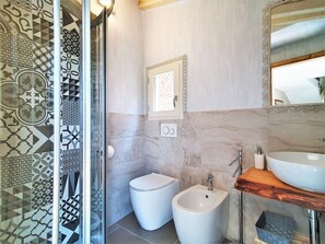 House | Bathroom - Belvilla by OYO Casa La Tosca (Pescia)