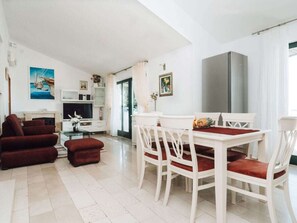 Dining - Brdar Comfortable Holiday Residence (Marina)