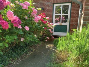 Exterior - "luv" in House Smaswai 10 (Nebel)